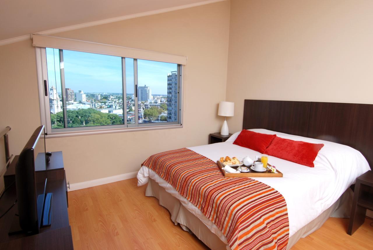 Plaza Suites Кампана Экстерьер фото