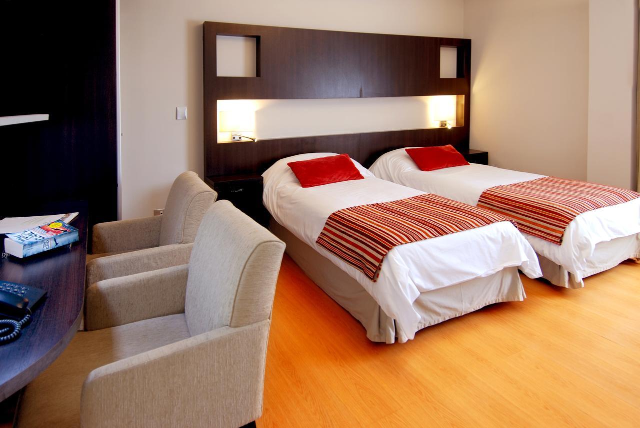 Plaza Suites Кампана Экстерьер фото